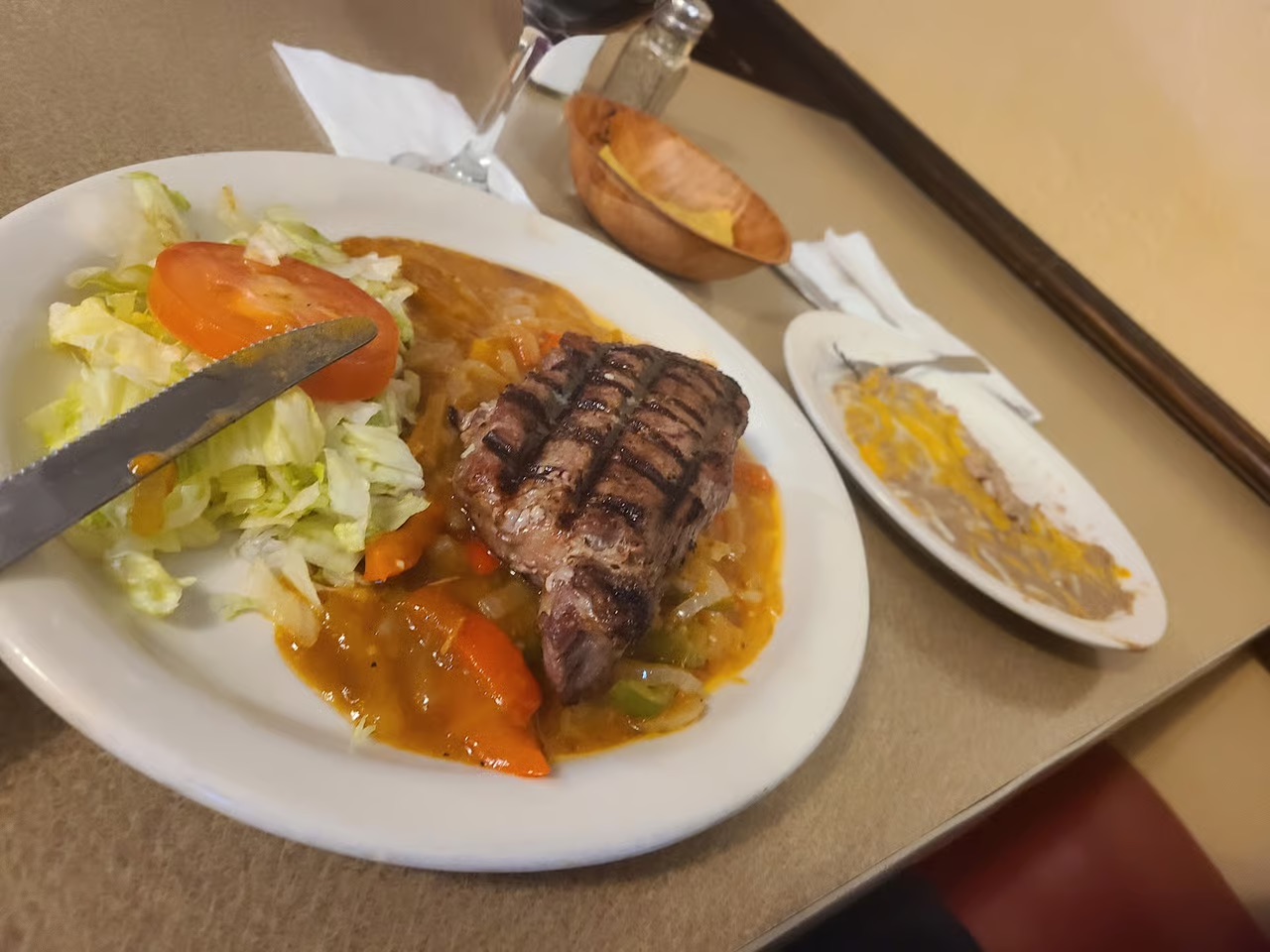 Eat 17 Image