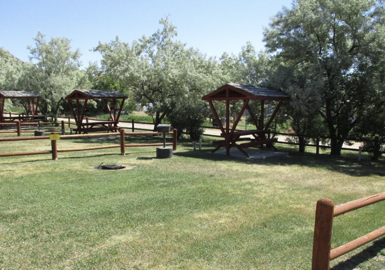 Camping 8 Image