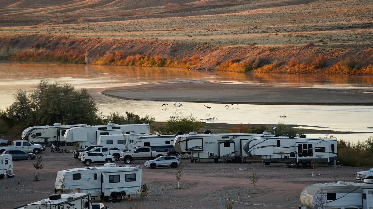 Camping 34 VernalRVResort.jpg copy